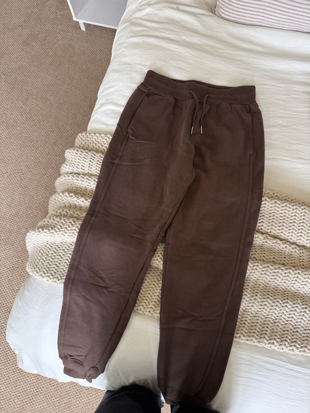 Abercrombie Brown essential Jogger